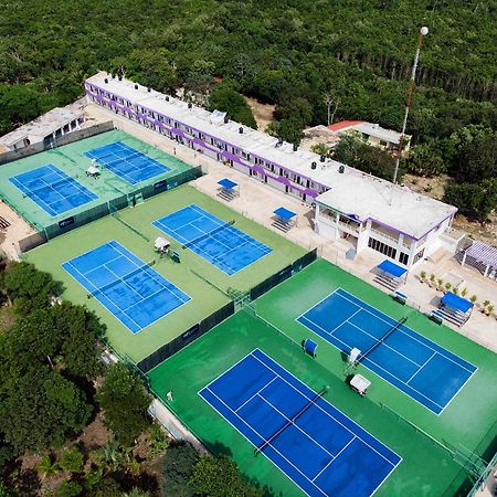 Cancun Tennis Inn Dış mekan fotoğraf